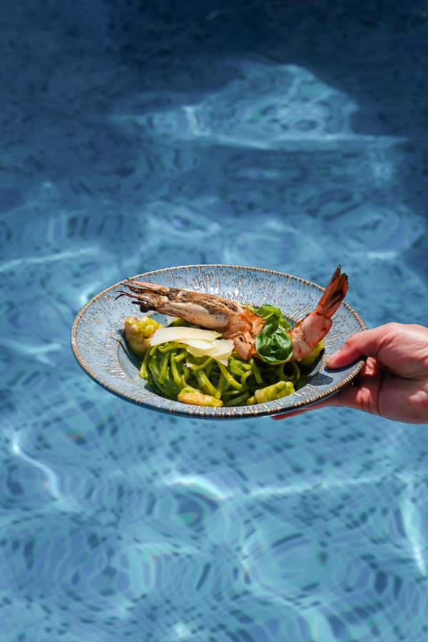 Dubai: Riva Beach Club Pool and Beach Day Pass - Choosing between the pool and private beach