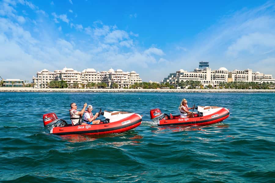 Dubai: Self-Drive Boat Experience for 1 or 2 People - JBR and Ain Dubai from the water
