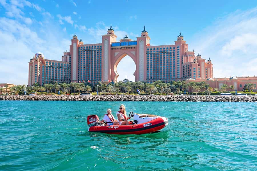 Dubai: Self-Drive Boat Experience for 1 or 2 People - Choosing the right duration and boat setup