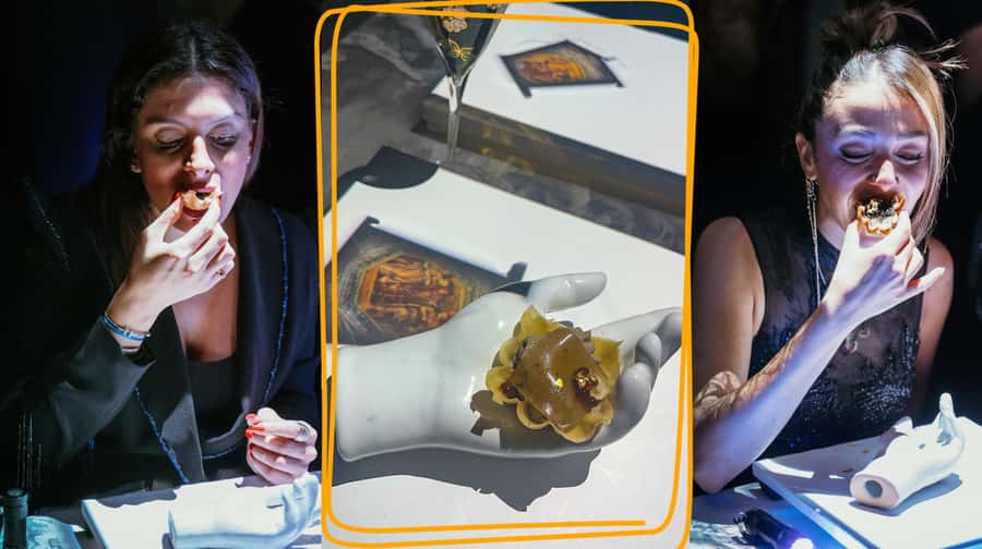 Dubai: Seven Paintings Immersive Dining Show Tickets - Booking Flexibility and Arrival Advice