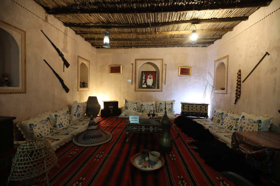 Dubai: Sheikh Zayed Mosque, Fujairah and Khorfakkan Tour - Is the $438 group price worth it?