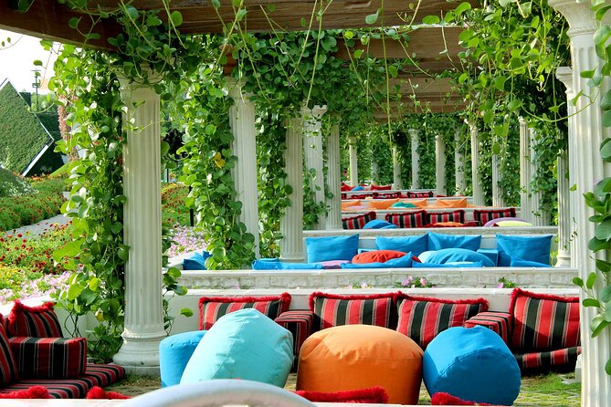 Dubai: Skip-The-Line Ticket to Dubai Miracle Garden - Smurf World and the family appeal