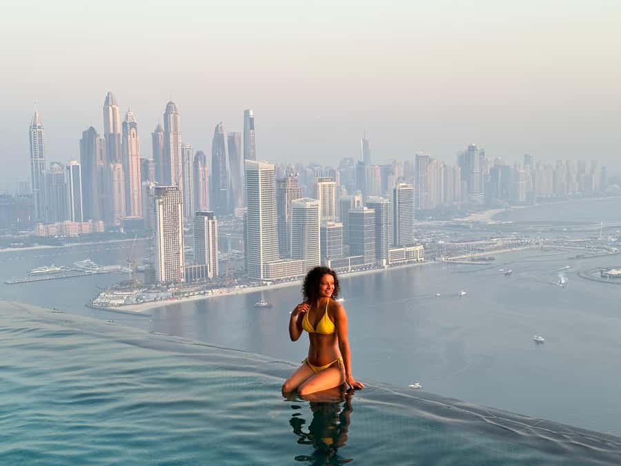 Dubai: Sky Pool and Palm Observatory Access - Meeting at Marina Mall before 9:10 AM