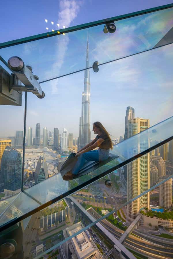 Dubai: Sky Views Observatory Ticket with Optional Extras - Photos, staff, and the practical details