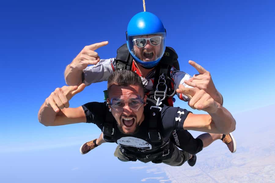 Dubai: Skydive at The Palm with Photos, Video & Yacht Tour - Sixty seconds at 120 miles per hour