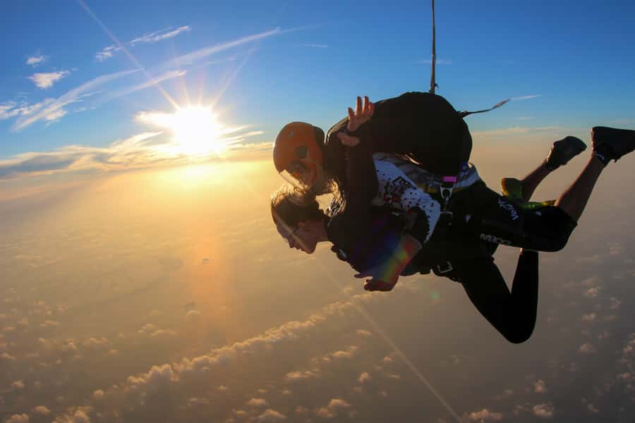 Dubai: Skydive at The Palm with Photos, Video & Yacht Tour - Check-in, briefing, and the wait before boarding