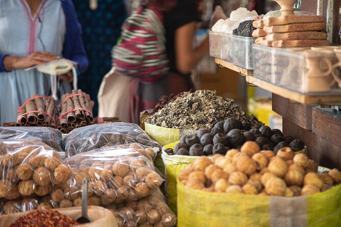 Dubai Souks, Food & Culture Walking Tour - What the price includes, and what it does not