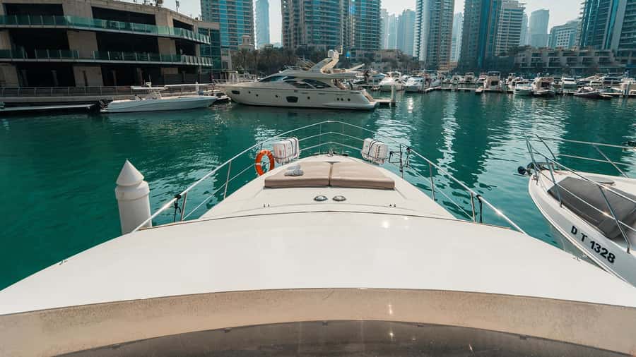 Dubai: Sunset & Night Cruise with Bites and Drinks - Club sandwiches, sliders, and drinks