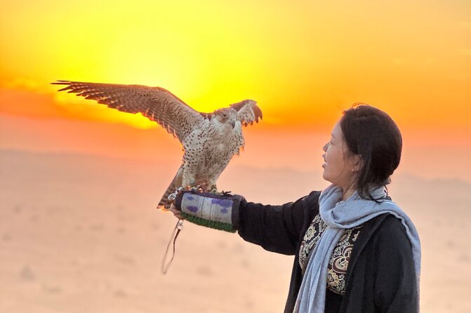 Dubai Sunset Red Dune Desert Safari, Sandboarding and Camel Ride - Sandboarding without a separate excursion
