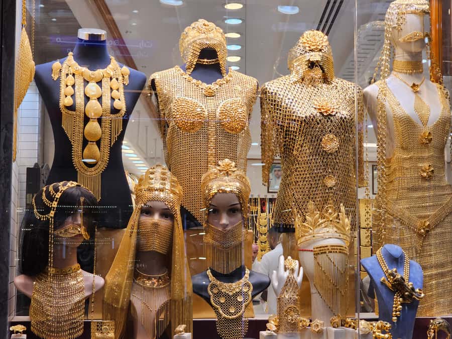 Dubai: Top 15 Must-See Dubai Sightseeing Tour in a SUV/VAN - Al Farooq Omar Mosque and a glimpse of local culture