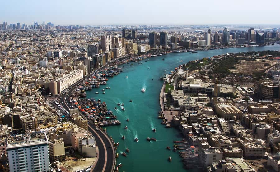 Dubai: Top City Attractions Photo Stop Tour - Burj Khalifa: a 15-minute look upward