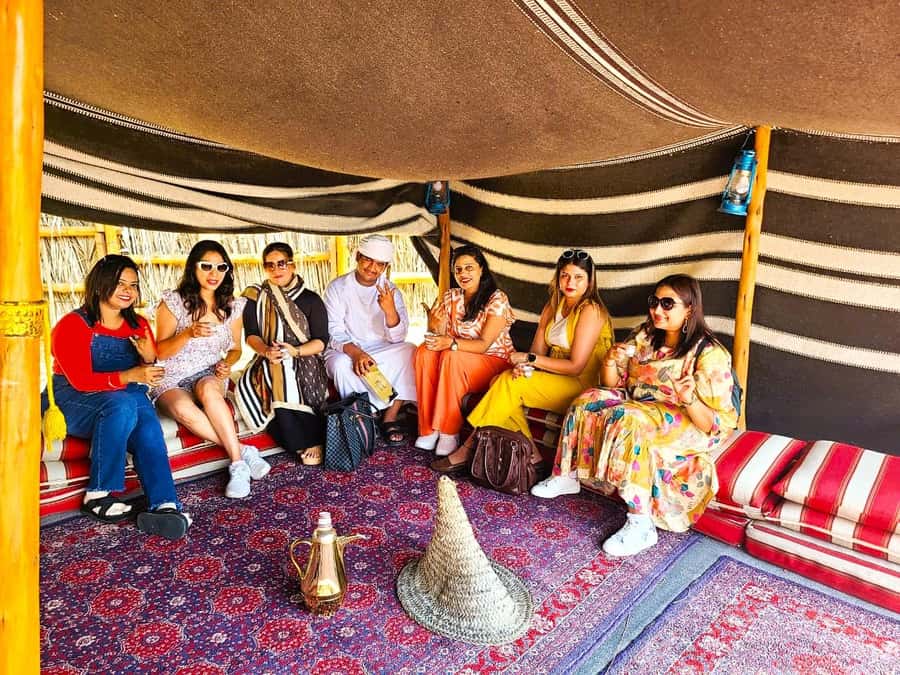 Dubai: Top Must-See Sights Tour with Burj Khalifa At The Top - Gold, spice, and textile souks