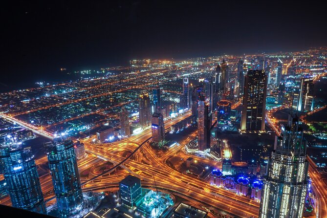 Dubai Tour At Night - Dubai Mall and the Burj Khalifa fountain show