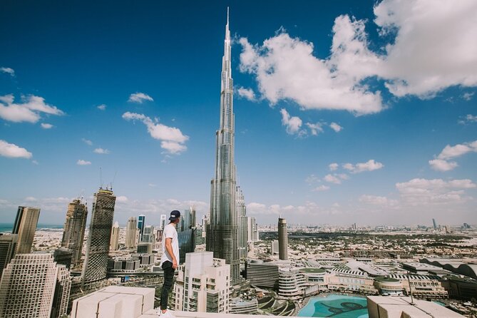 Dubai Tour Including Entrance to Burj Khalifa 124th Floor from Abu Dhabi - Souks, gold, and the art gallery question