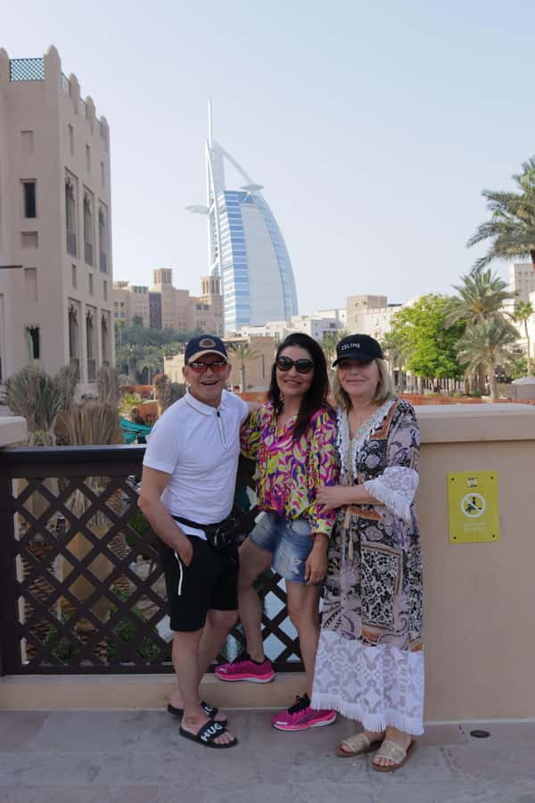 Dubai: VIP Private City Tour with Burj Khalifa Entry Tickets - Gold Souk and Spice Souk: short walks, strong atmosphere