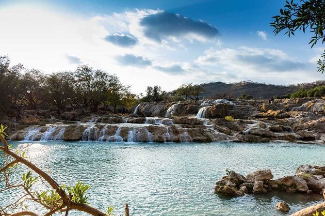 East & West Salalah Combination Tour - Darbat Waterfall, Mughsail - The western road to Mughsail