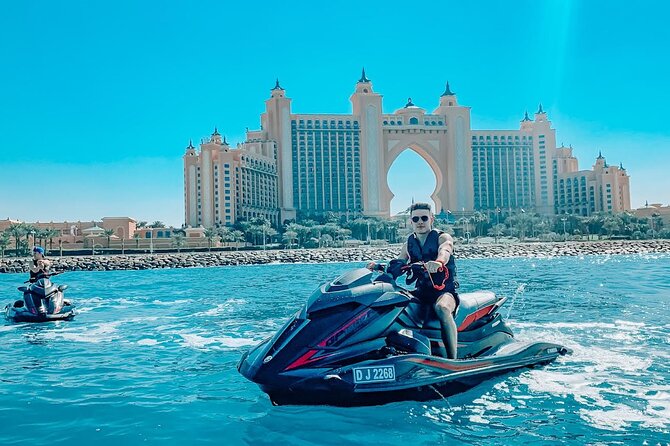 Exclusive 1HR Jet Ski Tour- Burj al Arab & Atlantis - Photos, showers, and what to bring