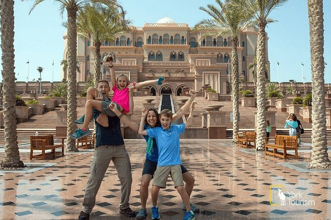 Exclusive Full-Day Abu Dhabi City Tour with Sheikh Zayed Mosque - What the private format is really worth