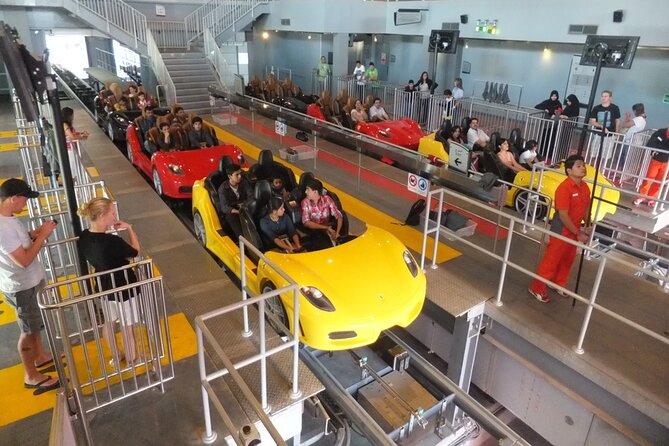 Ferrari World Abu Dhabi Ticket - Crowds, queues, and organization