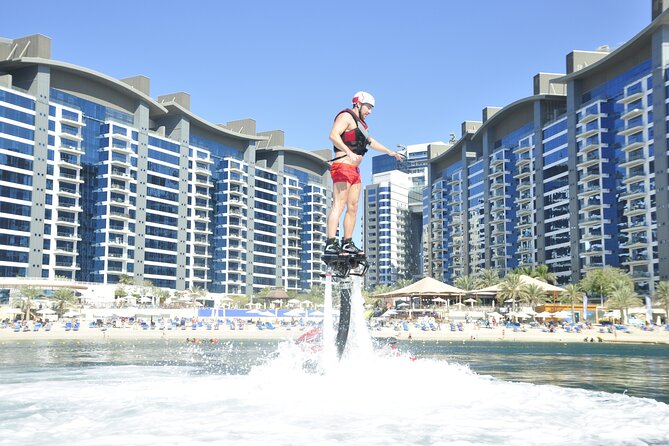 Flyboard in Dubai - Twenty minutes above the water