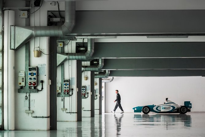 Formula Yas 3000 Driving Experience _ Full - Feedback after the final lap