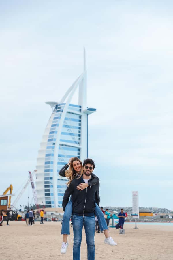 From Abu Dhabi: Dubai City Tour with Creek, Abra & Old Souks - Tea, coffee, and Emirati hospitality at Al Khayma