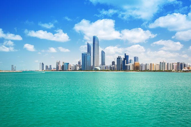 From Abu Dhabi: Sheikh Zayed Mosque, Royal Palace & Etihad Tower - Dress, heat, lunch, and other practical details