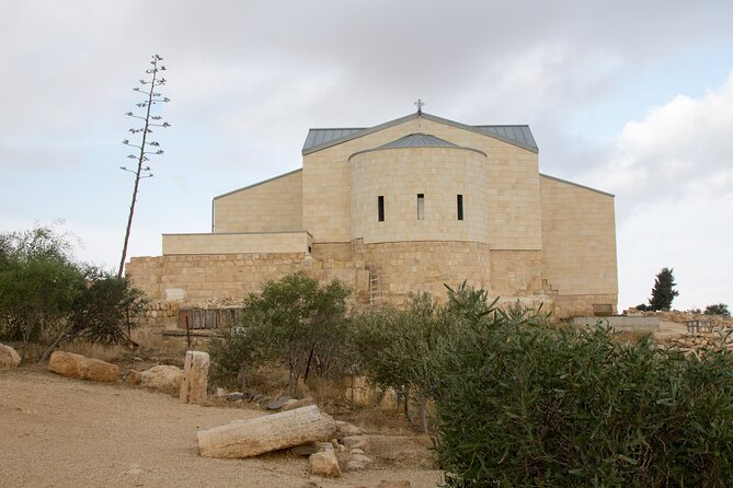 From Amman :Dead Sea ,baptism site,mount Nebo and Madaba Full day - Key points to know