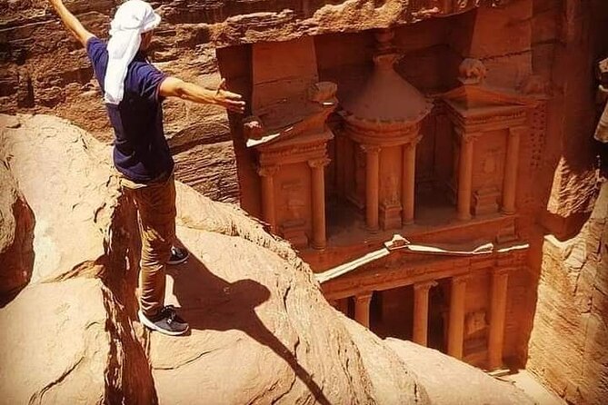 From Amman : Full day tour to Petra - The three-hour road to Petra