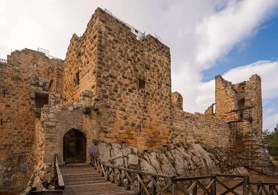 From Amman: Jerash, Ajloun Castle or Umm Qais Private Tour - Ajloun Castle and its medieval hilltop setting