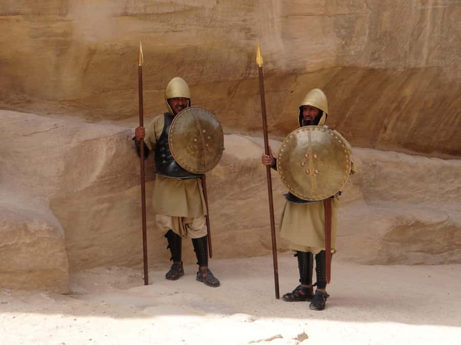 From Amman: Petra & Wadi Rum Private/Group Full Day Tour - Is $140 good value?