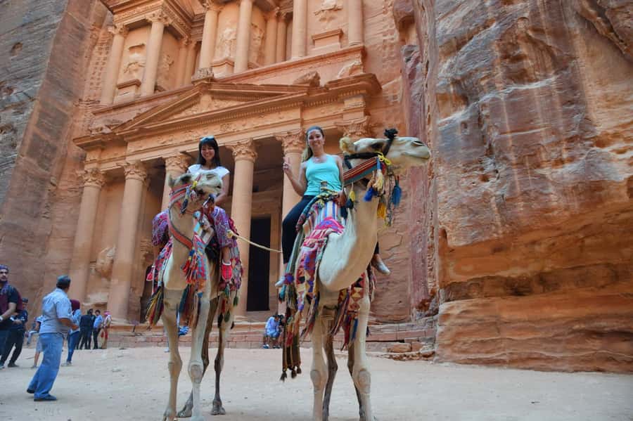 From Amman: Private Day Trip to Petra with Pickup - The long ride south from Amman