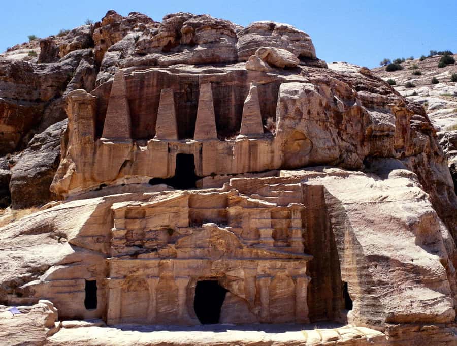 From Amman: Private Day Trip to Petra with Pickup - Why private transport is worth the cost