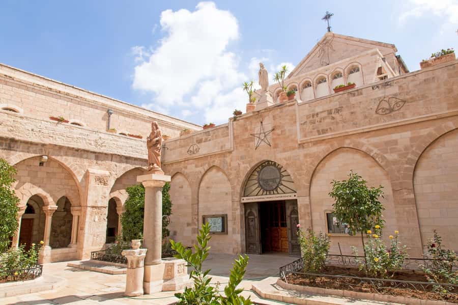 From Ashdod Port: Jerusalem and Bethlehem Day Trip - Lunch and market time in the Old City