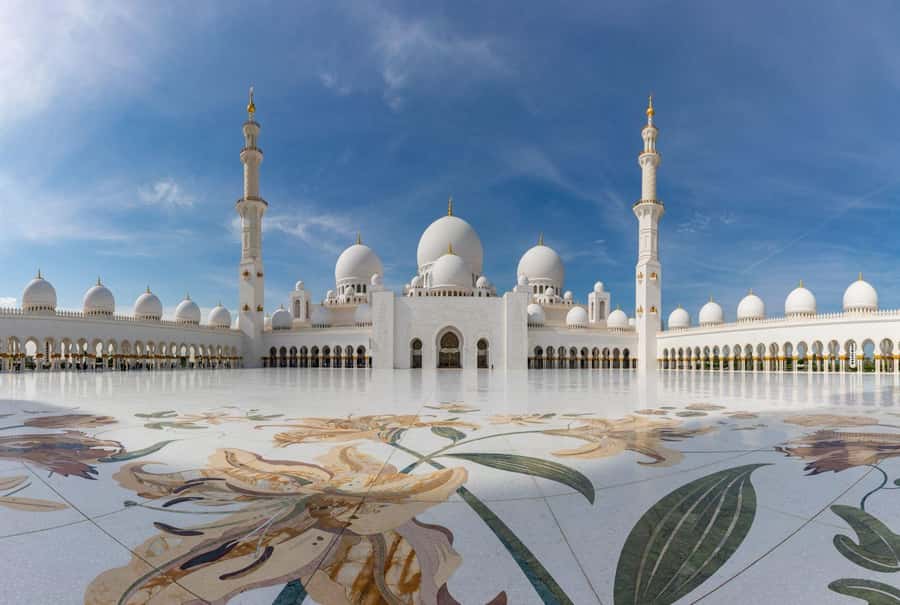 From Dubai: Abu Dhabi Grand Mosque & Louvre Museum Full-Day - Louvre Abu Dhabi: two hours under the rain of light