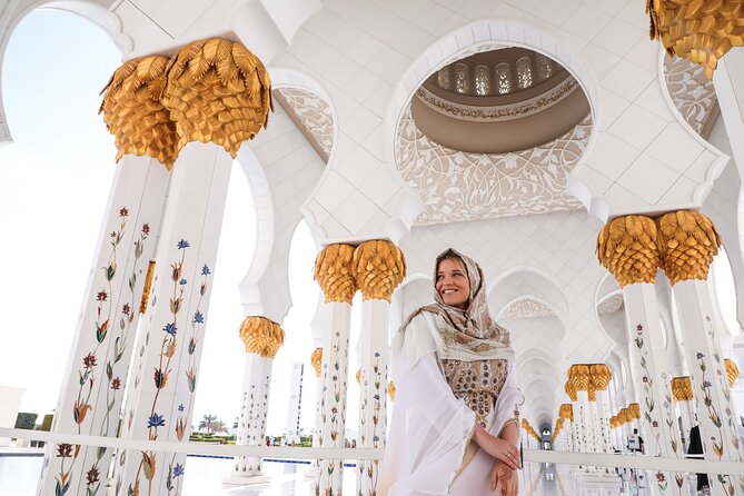 From Dubai To Abu Dhabi: Royal Palace, Grand Mosque &Etihad Tower - What the $110 price really covers