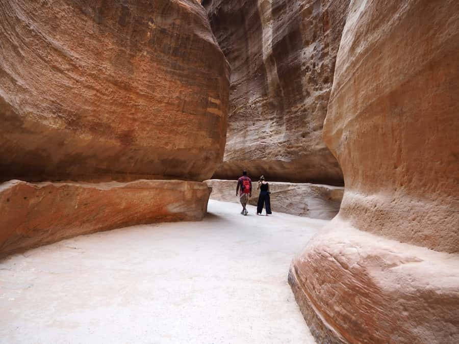 From Eilat: Petra Full-Day Guided Tour with Transfers - What the day feels like in practice