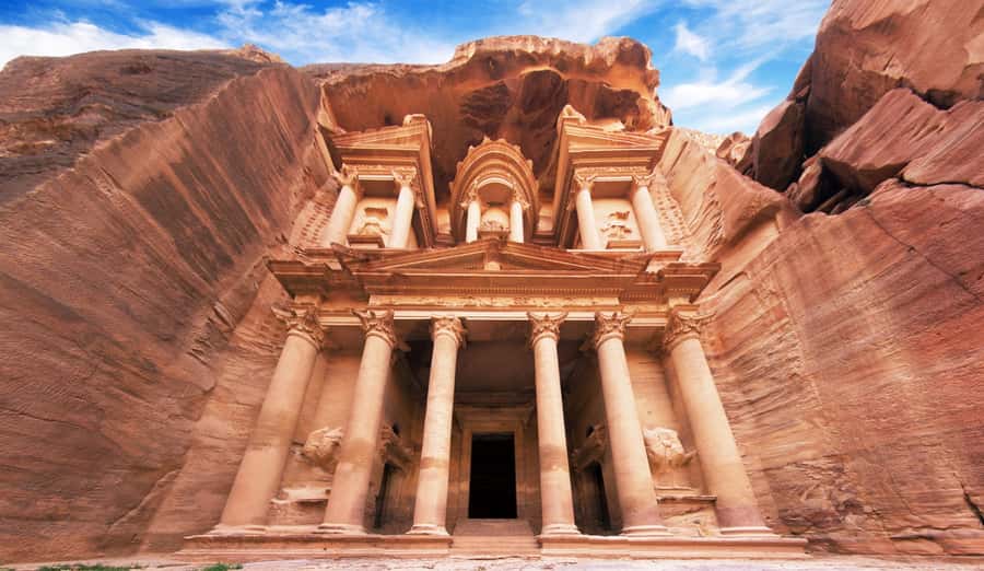 From Eilat: Petra Tour with Transfer and Lunch - One hour to explore Petra on your own