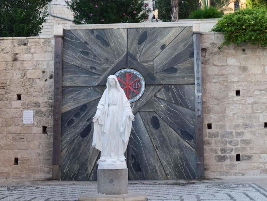 From Jerusalem: Jordan River, Nazareth & Sea of Galilee Tour - Food, clothing, and what to pack