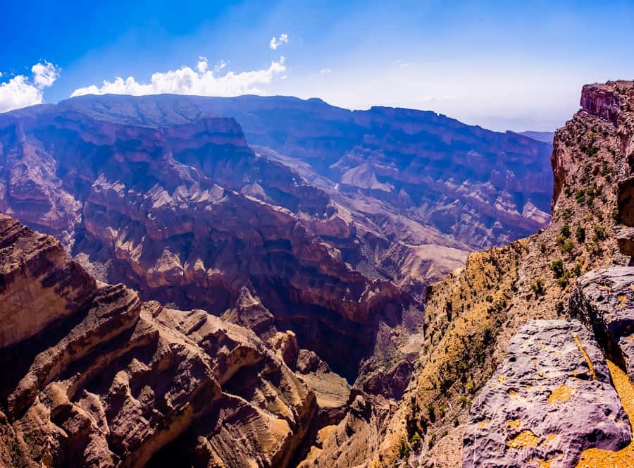 From Muscat: Nizwa and Jebel Shams Day Trip - Lunch and a taste of inland Oman