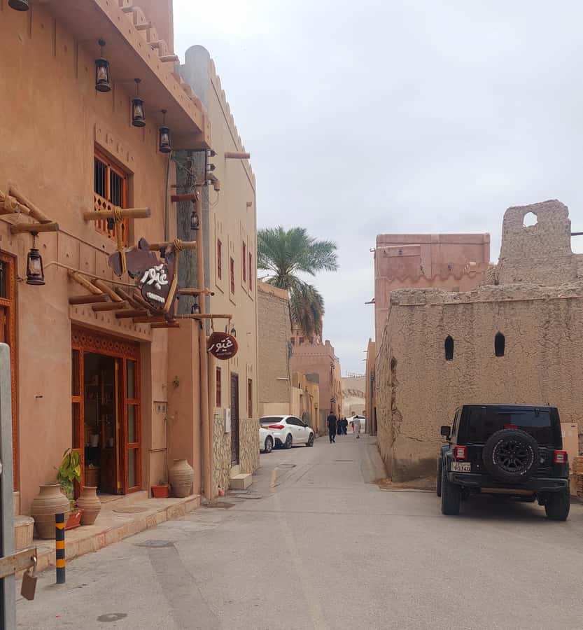 From Muscat: Nizwa and Oman's Historical Gems Tour - Oman Across Ages Museum: old Oman meets bold modern design