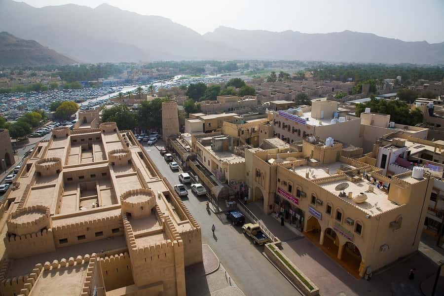From Muscat: Private Nizwa and Jabel Akhdar-Shams with Lunch - Birkat Al Mouz adds village ruins and old farming life