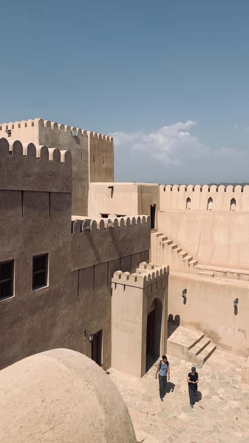 From Muscat: Private Nizwa and Jabel Akhdar-Shams with Lunch - Transport, timing, and comfort