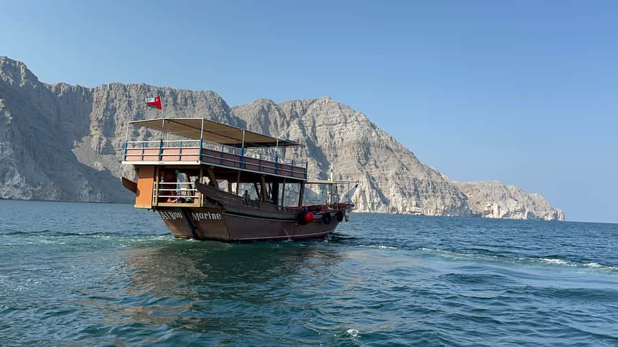 From Ras al Khaimah: Musandam Khasab Day Trip with Transfer - From Ras Al Khaimah to the Musandam border