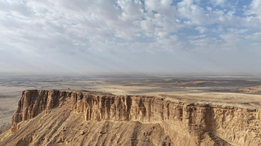 From Riyadh: Edge of the World and Darb Al-Manjoor Adventure - Practical advice before you go