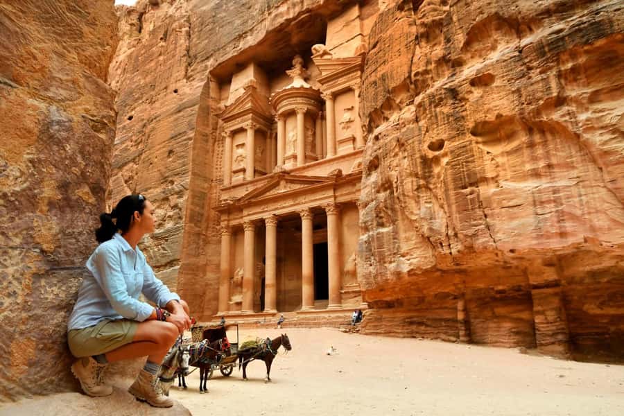 From Tel Aviv: Full-Day Trip to Petra with Roundtrip Flights - Wadi Rum views on the return