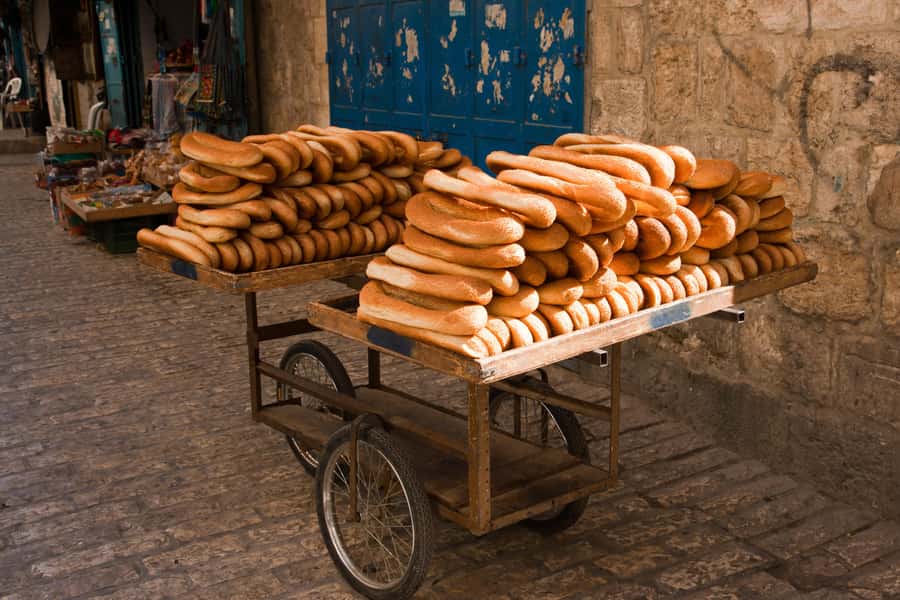 From Tel Aviv: Jerusalem Day Trip with Transfer - Via Dolorosa leads into the Christian Quarter