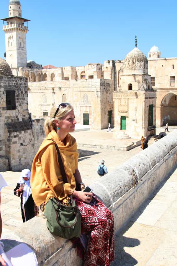 From Tel Aviv: Jerusalem Old City Guided Tour - Guide quality and the value of explanation