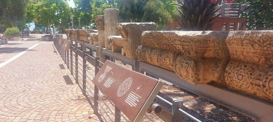 FROM TEL-AVIV NAZARETH, SEA OF GALILEE INCL.ENTRY FEES & P/U - Tiberias and the Sea of Galilee shoreline