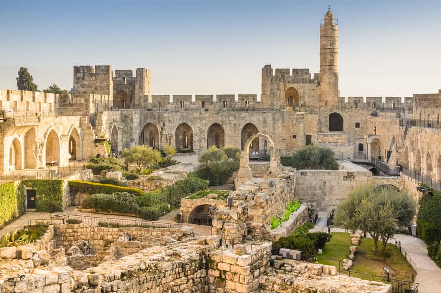 From Tel Aviv: Old Jerusalem Half-Day Tour - Old City markets and souvenir time